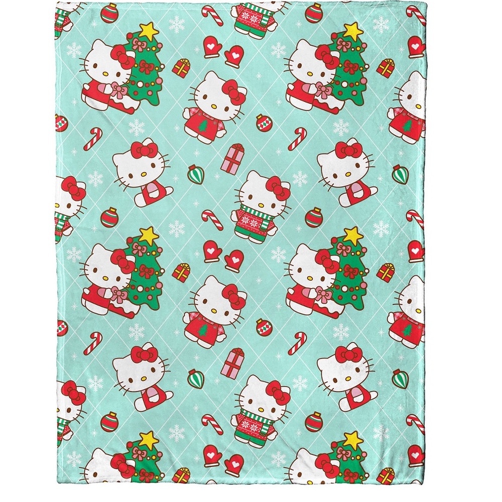 Hello Kitty Christmas blanket
